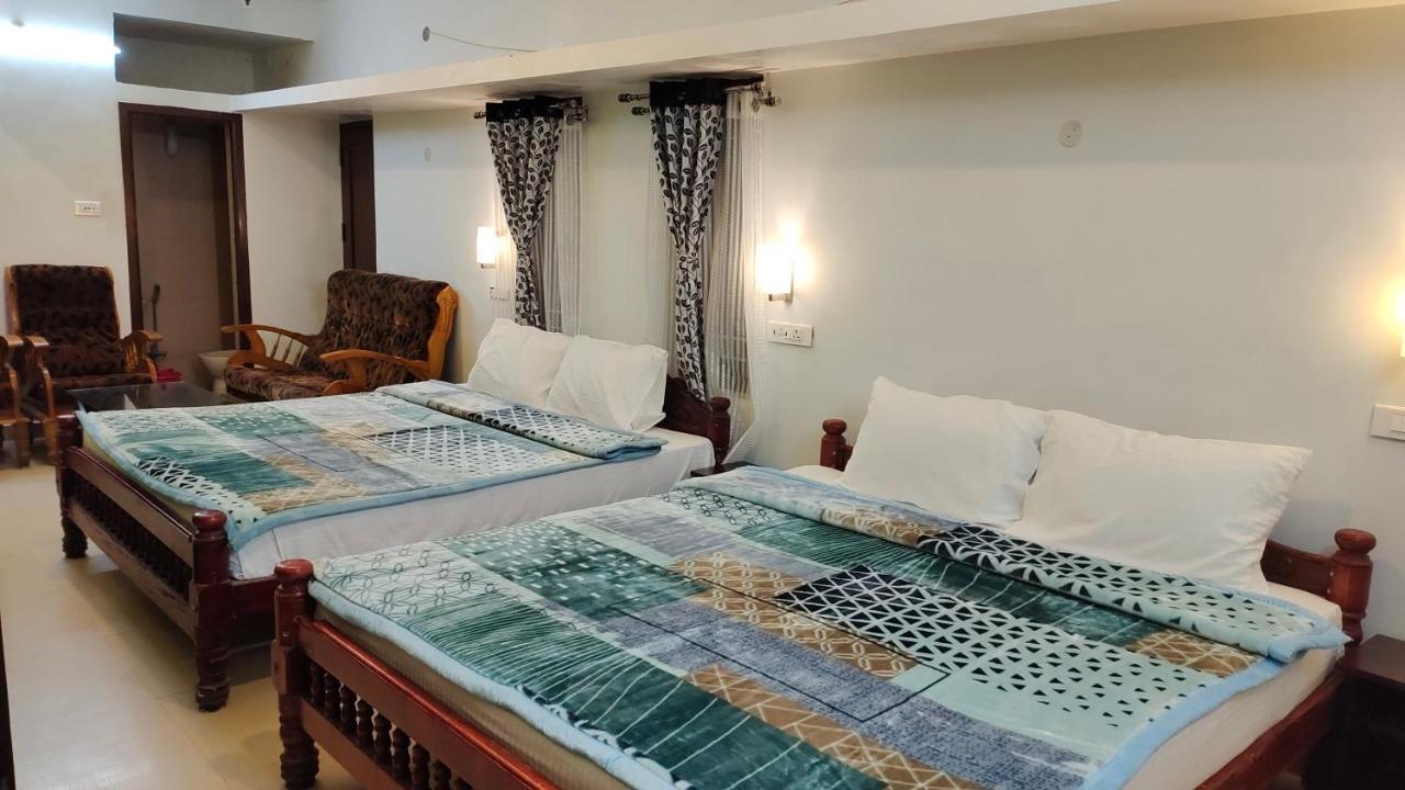 Royal Serene Villas Уті Екстер'єр фото