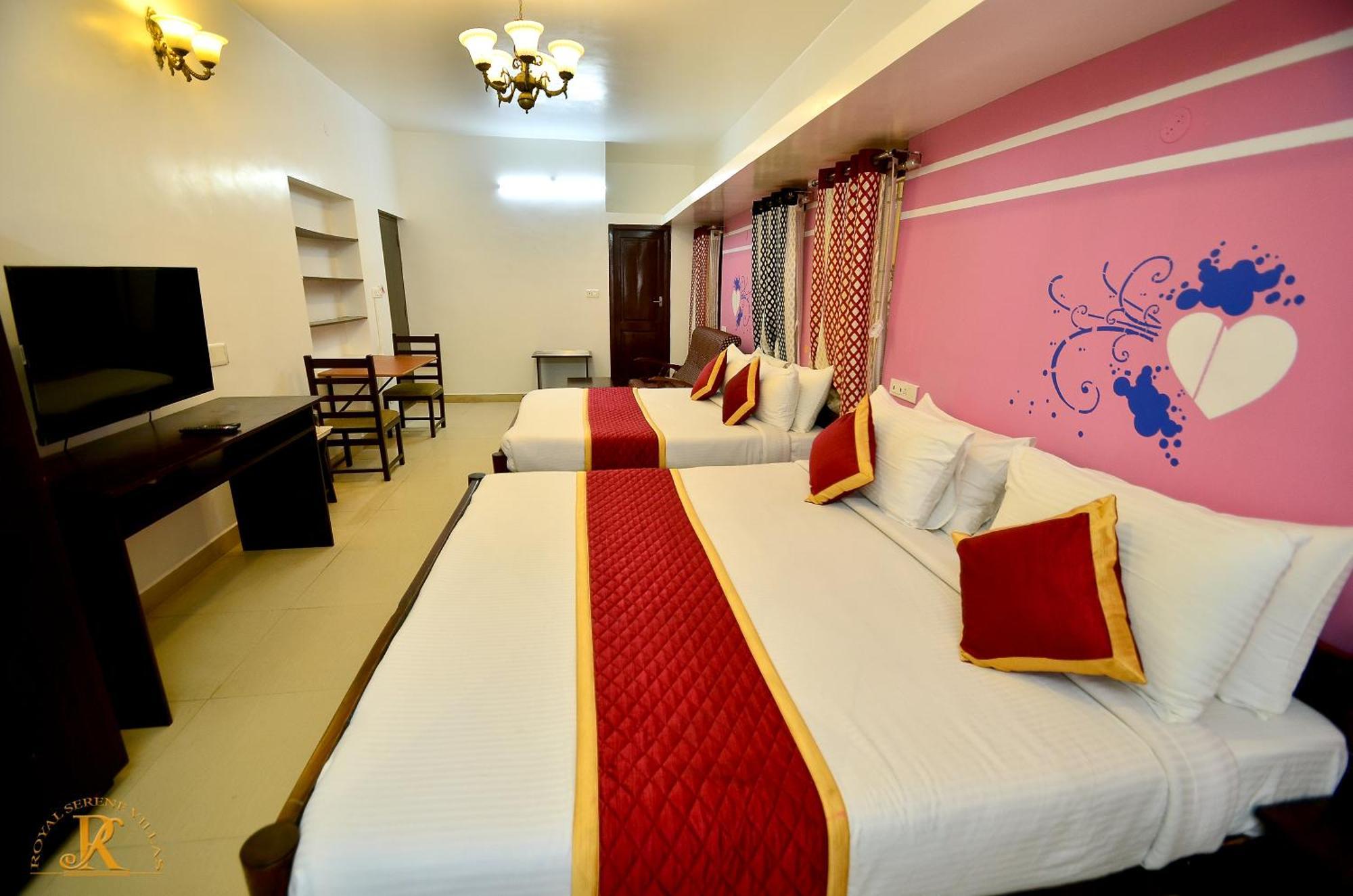 Royal Serene Villas Уті Екстер'єр фото