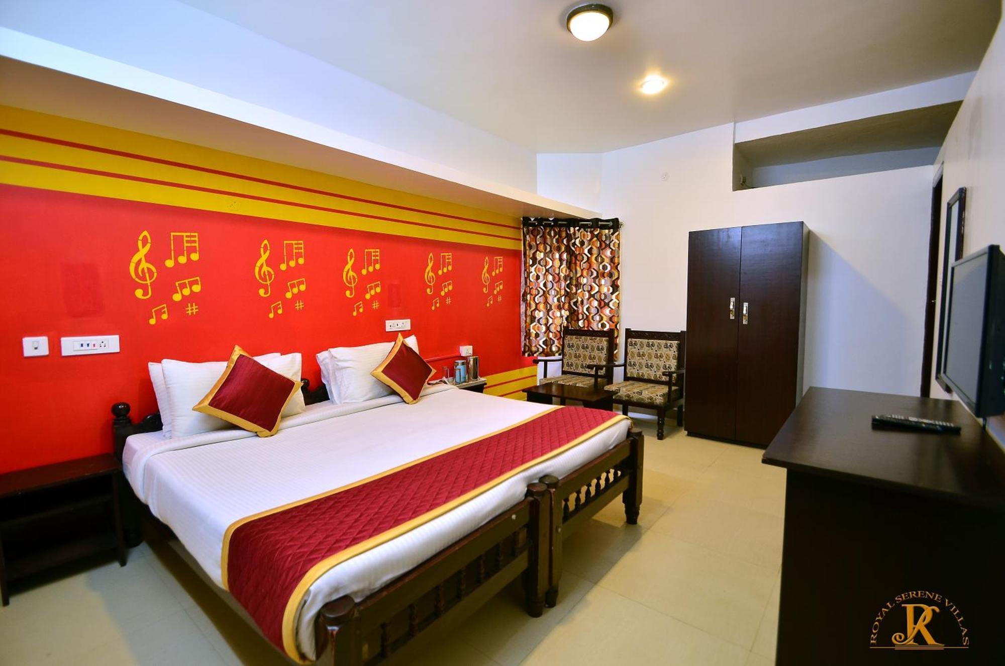 Royal Serene Villas Уті Екстер'єр фото