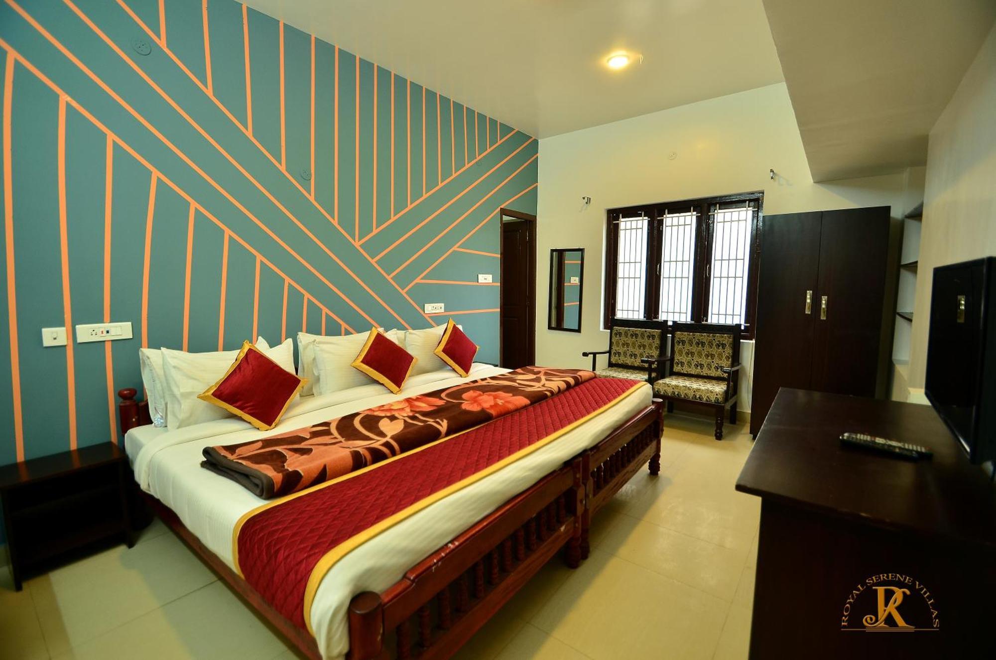 Royal Serene Villas Уті Екстер'єр фото
