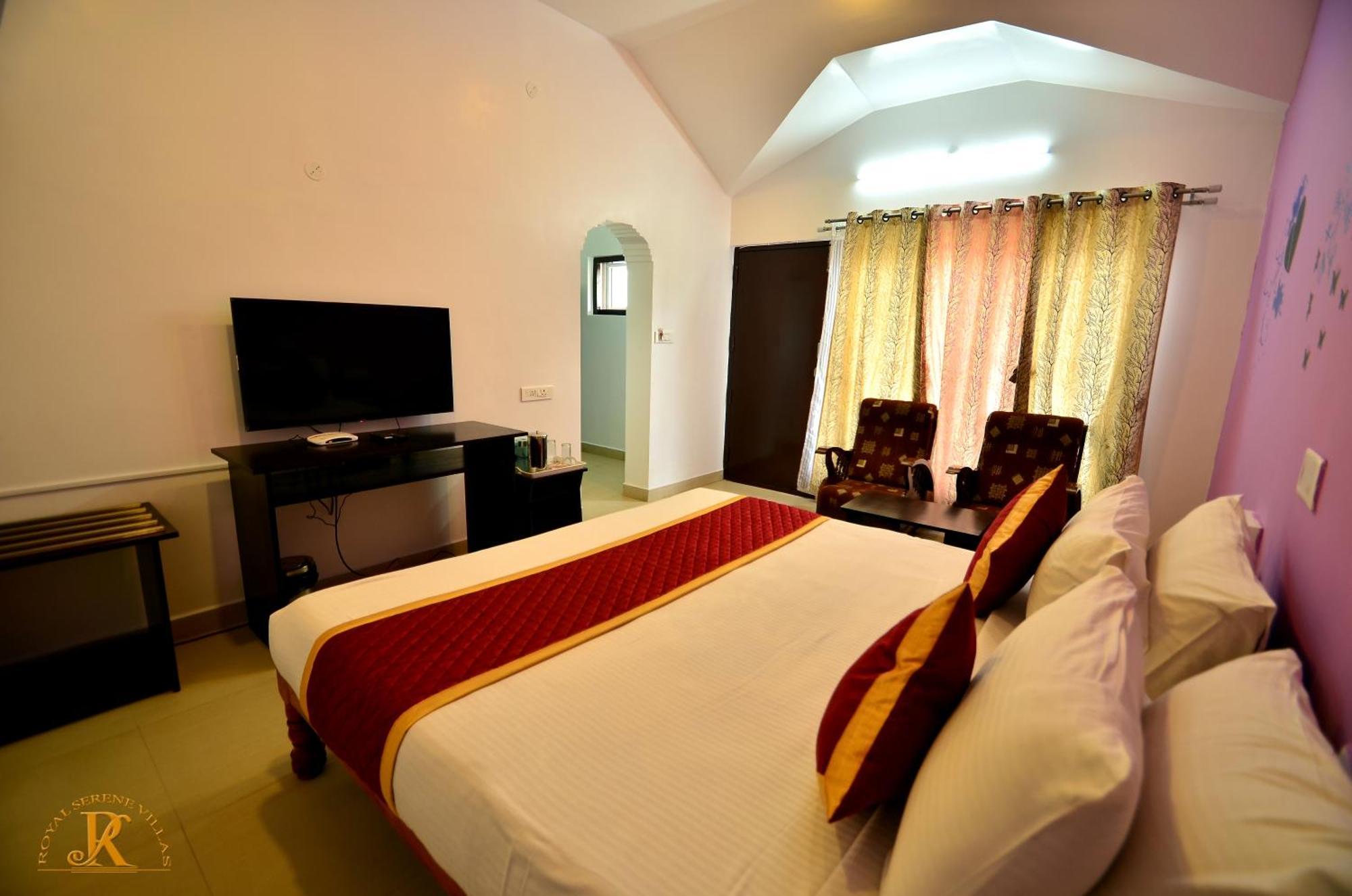 Royal Serene Villas Уті Екстер'єр фото