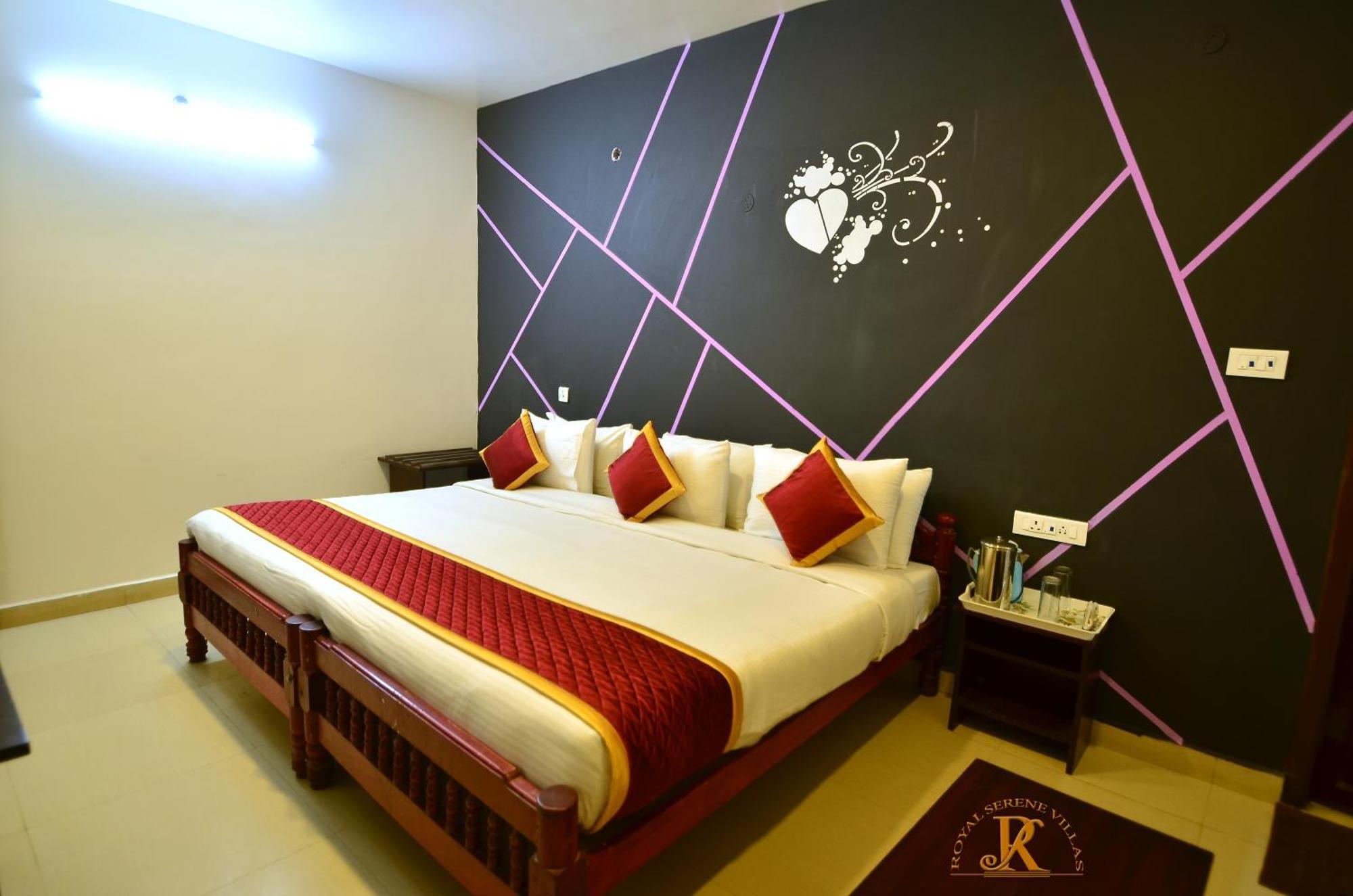 Royal Serene Villas Уті Екстер'єр фото